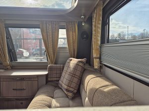 2020 Coachman Acadia 575 Festival - ALDE - Image 3