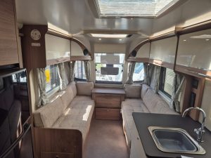 2019 Bailey Unicorn Cartagena - Twin axle 4WD MOVER - Image 4