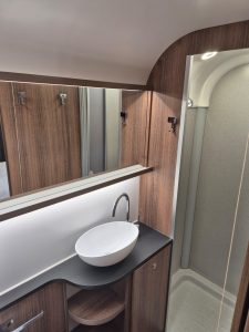 2019 Bailey Unicorn Cartagena - Twin axle 4WD MOVER - Image 7