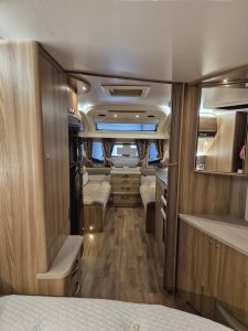 2018 Swift Conqueror 645 Twin Axle - Image 7