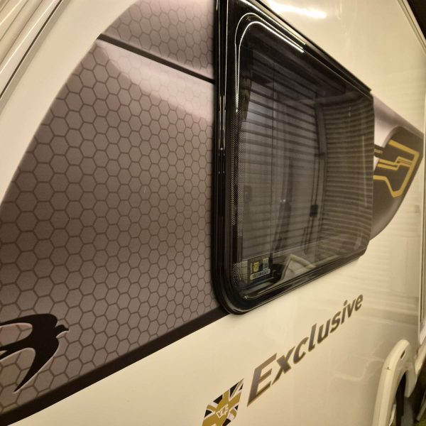 2019 Swift Exclusive 2 LIMITED EDITION AND MOTOR MOVER INCLUDED!!